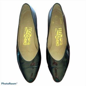 Ferragamo Patent Low Heel Pumps Patent Leather 4.5